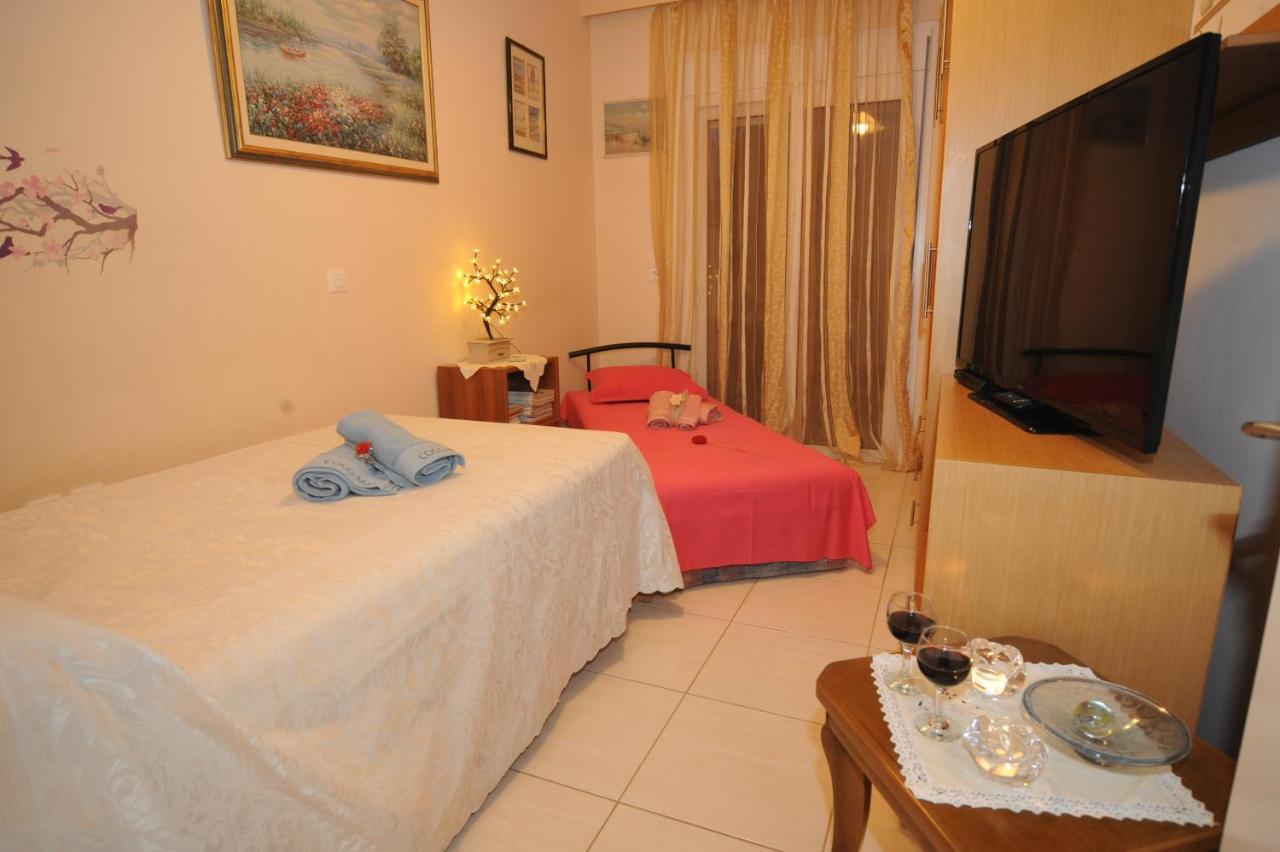 Katia'S House Apartment Ampavris Luaran gambar